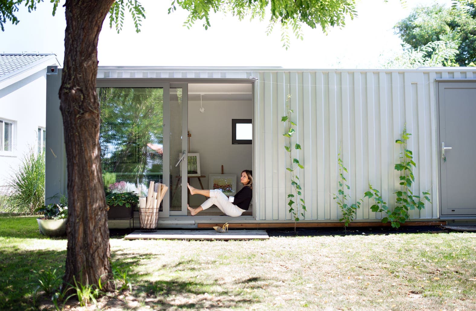Container home & kitchen